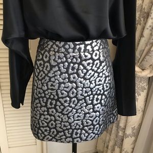 Michael kors silver and black skirt